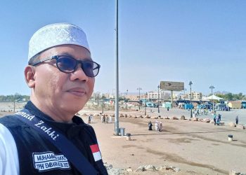 Catat! Ini Amalan Kiai Zakki Untuk Membuka Pintu Rezeki dan Derajat