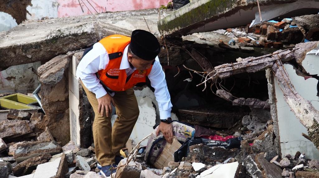 Pimpinan Baznas Jatim Menyisir Kondisi Gempa di Cianjur.