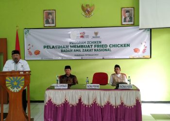Baznas Salurkan Bantuan Z Chiken Kepada 20 Mustahiq di Probolinggo