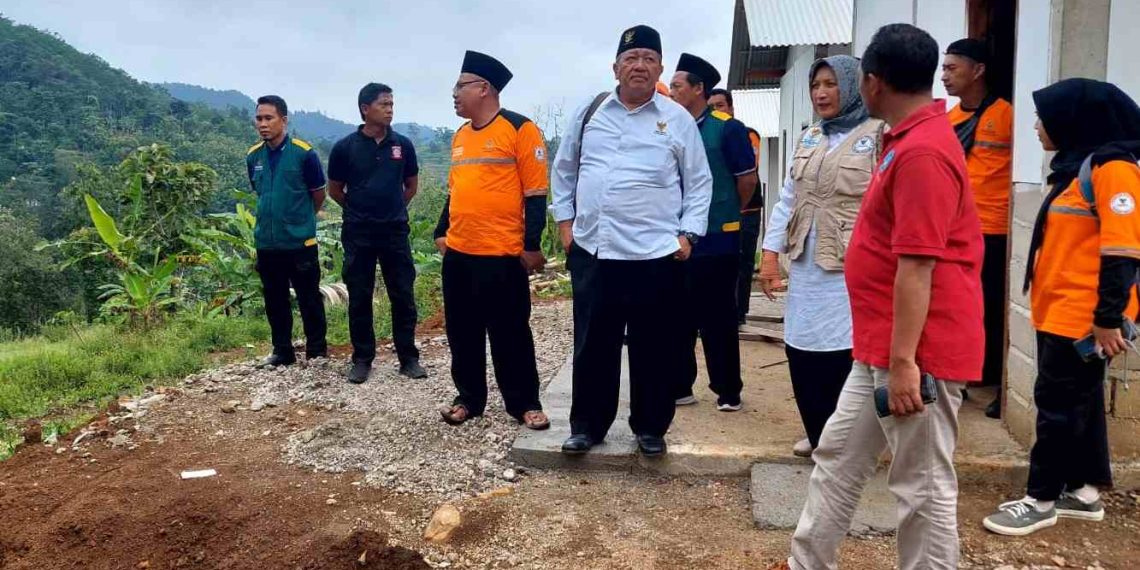 Pimpinan Baznas Jatim Tinjau Pembangunan Huntara Korban Longsor Ponorogo
