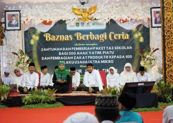 Safari Ramadhan, Gubenur Khofifah dan Baznas Jatim Santuni 500 Yatim Dhuafa di Sumenep