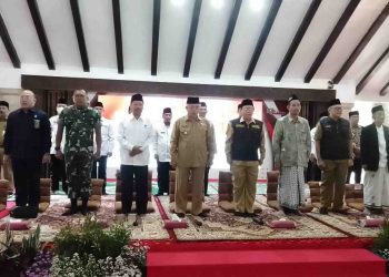 Safari Ramadhan ke-8, Bupati Sanusi Apresiasi Gubernur Khofifah dan Baznas Jatim