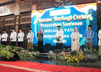 Ponorogo Daerah ke-4, Gubernur Khofifah dan Baznas Jatim Menyantuni 1000 Yatim Dhuafa