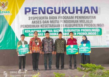 Ratusan Warga di Probolinggo Lulus Kesetaraan, Baznas Jatim Beri Beasiswa SKSS