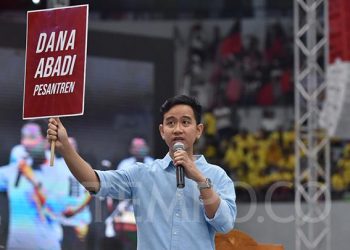 Gibran Mengusung Program Unggulan Dana Abadi Pesantren, Program Tak Membumi  Timbulkan Perspektif Negatif. Hingga Memicu  Multitafsir yang Membingungkan.