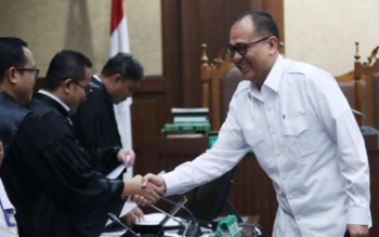 Warisan Kiloan Emas Terhadap Rafael Alun