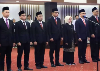 Ida Fauziah, Menteri Ketenagakerjaan Melantik 7 komisioner BSNP Periode 2023 – 2028