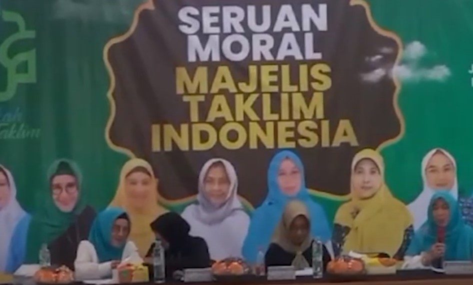 Emak – Emak Majelis Taklim Minta Pemilu Jujur & Adil Jelang Pencoblosan.
