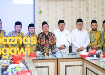 BAZNAS NGAWI DAPAT PENGHARGAAN DARI BAZNAS JATIM