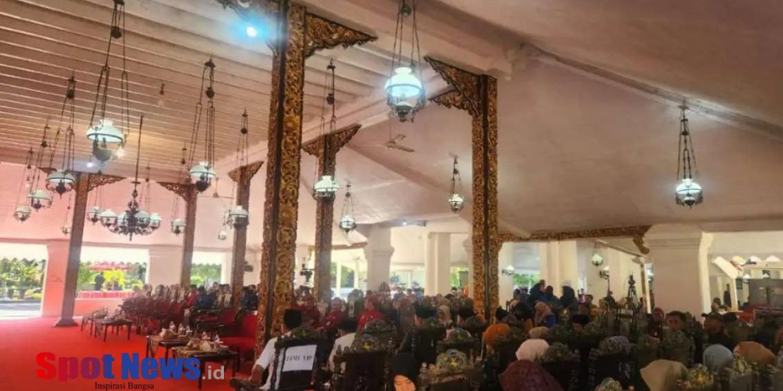 Baznas Sumenep gandeng PKC PMII Jatim Beri Bantuan Sembako bagi Masyarakat