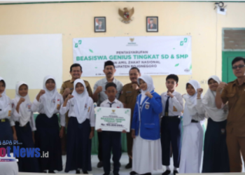 BAZNAS Bojonegoro Berikan Beasiswa SD dan SMP Sebesar 205 Juta Rupiah untuk Wujudkan Pendidikan Gratis