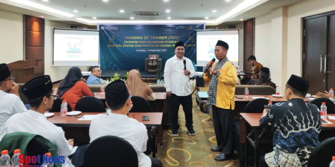 Kiai Zakki Jadi Pemateri ToT Ekonomi dan Keuangan Syariah di FESyar Jawa 2024