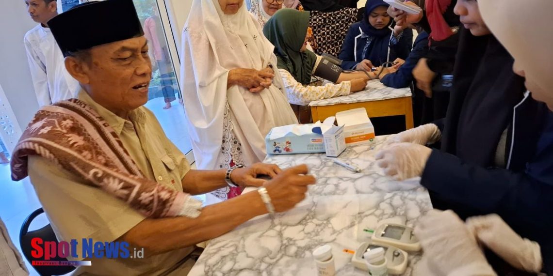 Layanan Pemeriksaan Kesehatan Gratis Kembali Digelar oleh Baznas Ngawi di Masjid Jami’ Sosrohadisewoyo