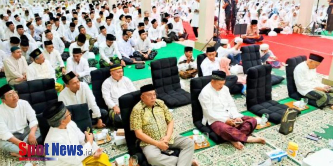 Raih Keberkahan: Yayasan Khadijah Gelar Buka Bersama, Baznas Jatim Salurkan Dana Rp 40 Juta