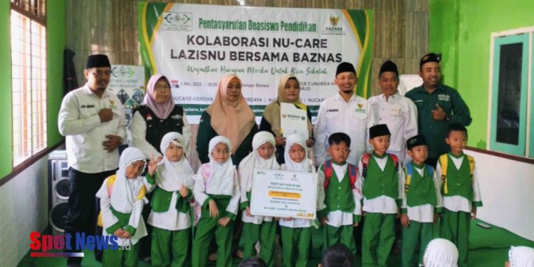 Baznas Sidoarjo dan Lazisnu Krian Salurkan Bantuan Pendidikan ke 19 Lembaga di Kecamatan Krian