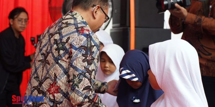 Semarak HAKIN 2025: Baznas Jatim Tebar Kepedulian, 50 Anak Yatim Terima Santunan