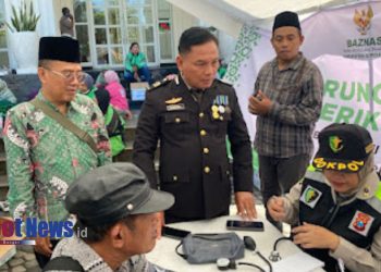 Peringati Hari Bhayangkara ke-79, Polresta Sidoarjo dan BAZNAS Gelar Bakti Sosial dan Pemeriksaan Kesehatan Gratis
