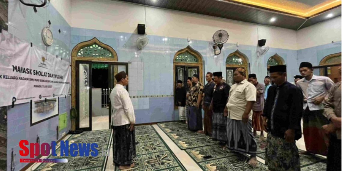BAZNAS Kabupaten Mojokerto Dukung Kegiatan Manasik Wudhu dan Sholat Bersama KKM Mugi Berkah