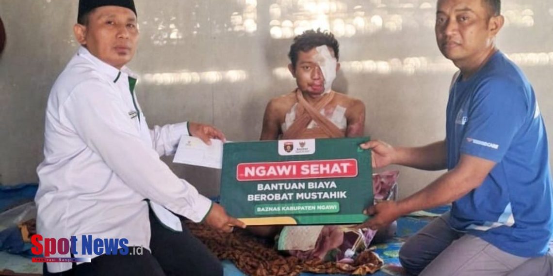 BAZNAS Kabupaten Ngawi Salurkan Bantuan Biaya Pengobatan untuk Korban Kecelakaan Kerja