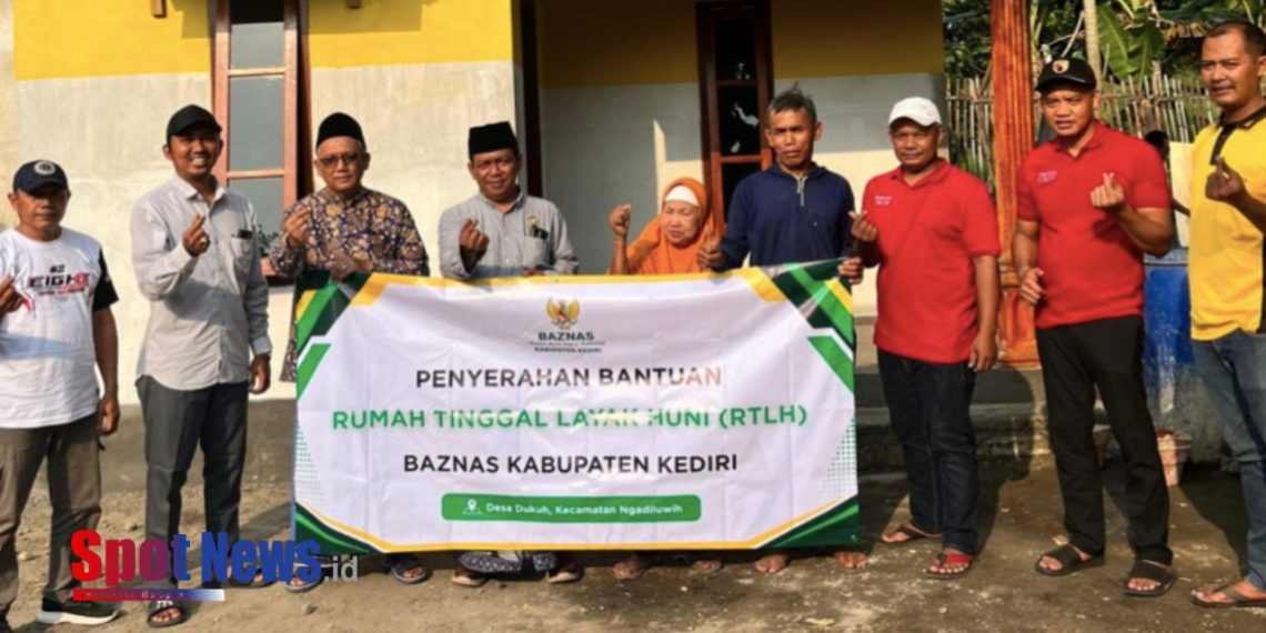 BAZNAS Kabupaten Kediri Serahkan Bantuan RTLH untuk Warga Desa Dukuh