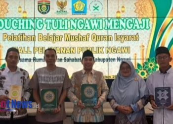 BAZNAS Ngawi Salurkan Modul Ajar dan Gelar Pelatihan “Tuli Mengaji”