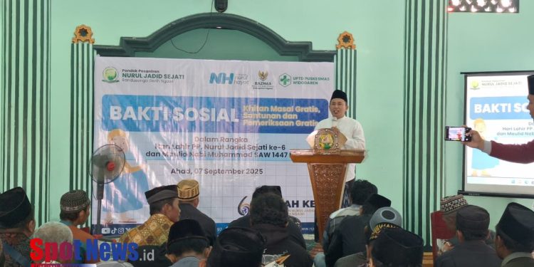 BAZNAS Ngawi Gelar Khitan Masal, Layanan Kesehatan Gratis, dan Santunan Sembako di Ponpes Nurul Jadid Sejati