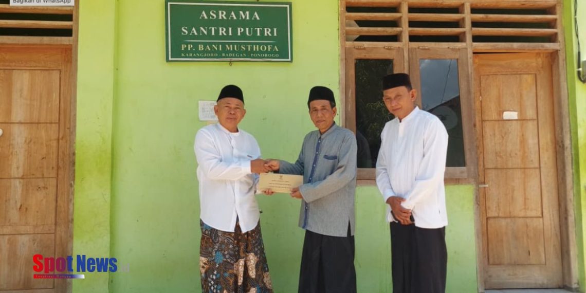 BAZNAS Ponorogo Salurkan Bantuan Pembangunan Asrama untuk Pondok Pesantren Bani Musthofa Badegan