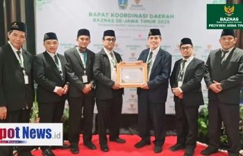 BAZNAS Kota Malang Raih Penghargaan Penguatan Modal UMKM Terbaik di BAZNAS Jatim Awards 2025