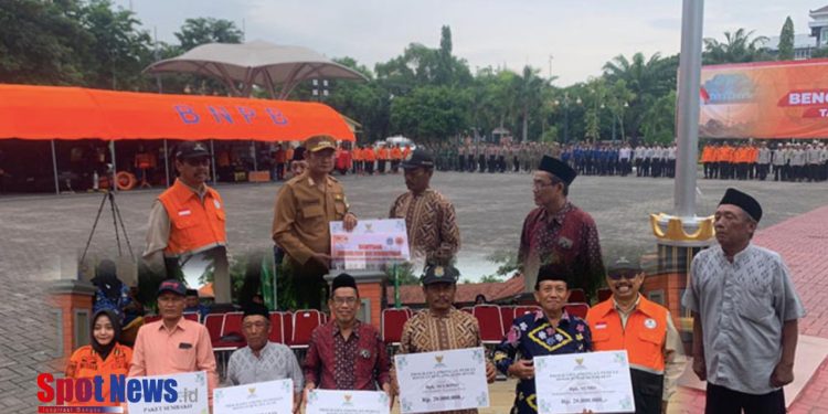 BAZNAS Kabupaten Lamongan Tegaskan Sinergi Penanggulangan Bencana pada Apel Kesiapsiagaan Hidrometeorologi 2025
