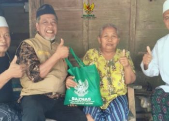 BAZNAS Ngawi Kolaborasi Santuni Dhuafa, Ribuan Ribuan Jamaah Ramaikan Maulid Akbar Nabi Muhammad SAW di Masjid Agung Dempel