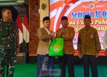 Peringati Hari Pahlawan 2025, Pemkab Mojokerto dan BAZNAS Gelar Semaan Al-Qur’an dan Santunan untuk Veteran