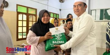 BAZNAS Kabupaten Kediri Salurkan Bantuan Paket Logistik Keluarga untuk Warga Ngadiluwih