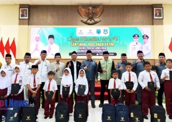 BAZNAS Jatim Bersama Pemerintah dan BAZNAS Kabupaten Probolinggo Santuni 1.000 Anak Yatim